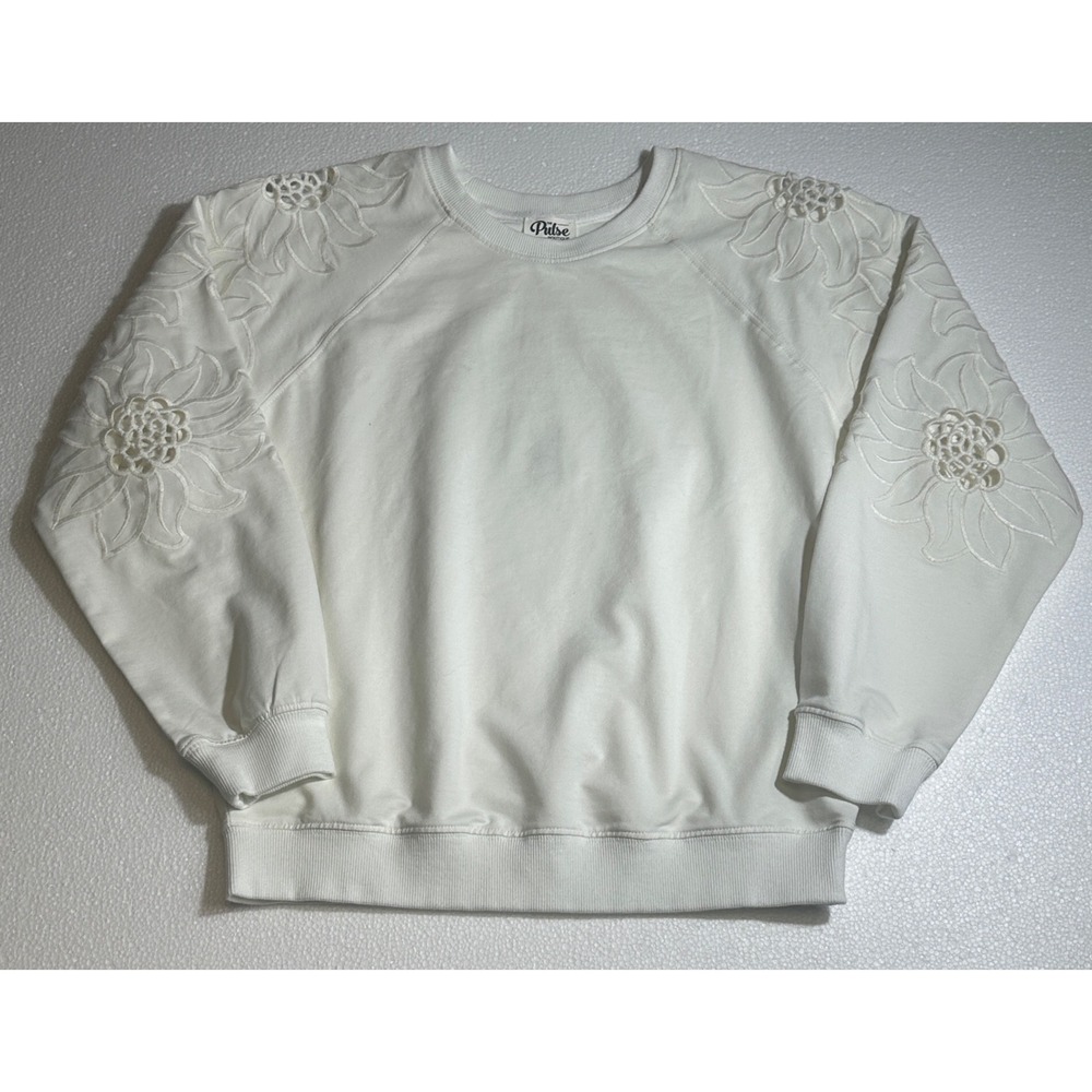 The Pulse Boutique Womens XS Off White Floral Eyelet Embroidered Sweatshirt